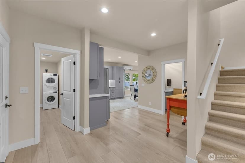 Property photo for 1273 Beach Drive E, Port Orchard photo 21
