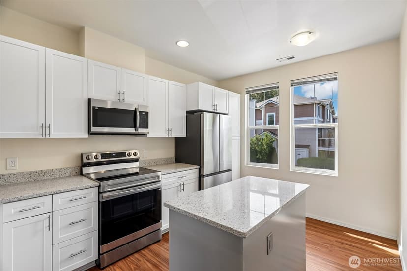 Property photo for 23220 63rd Place S #27-3, Kent photo 12