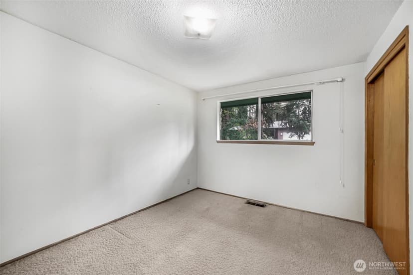 Property photo for 11704 92nd Avenue E, Puyallup photo 15