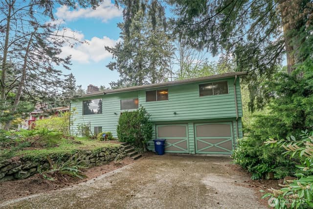 Property photo for 11704 92nd Avenue E, Puyallup photo 3