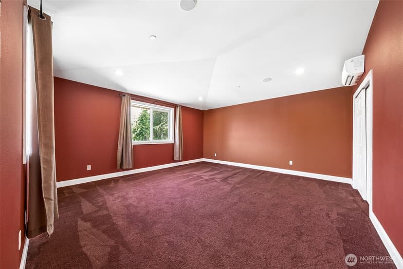 Property photo for 6804 Vandermark Road, Bonney Lake photo 31