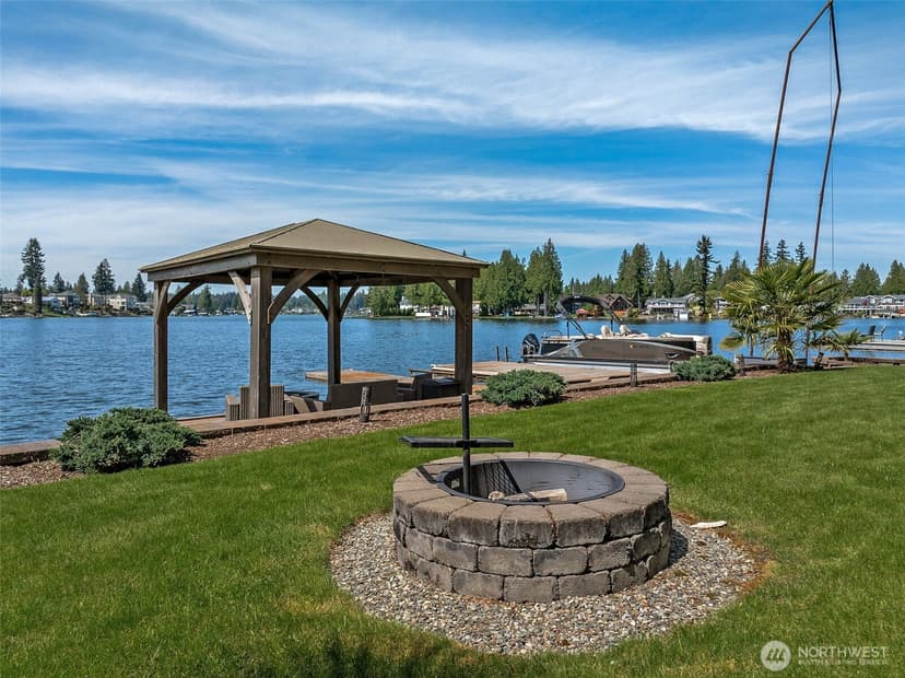 Property photo for 6804 Vandermark Road, Bonney Lake photo 37
