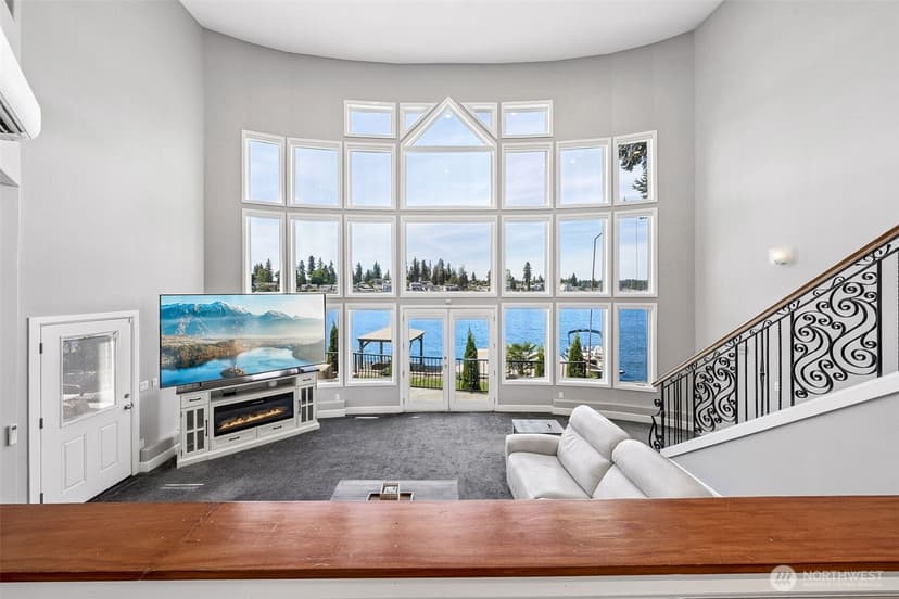 Property photo for 6804 Vandermark Road, Bonney Lake photo 5