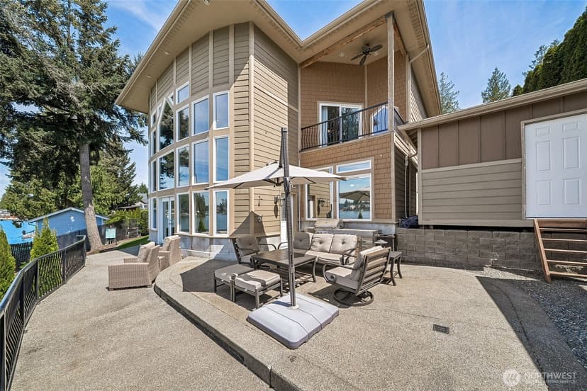 Property photo for 6804 Vandermark Road, Bonney Lake photo 15