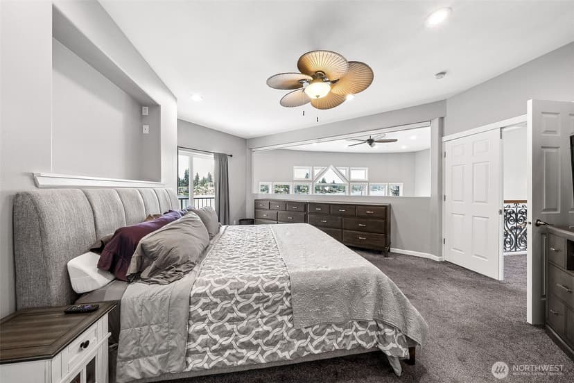 Property photo for 6804 Vandermark Road, Bonney Lake photo 22