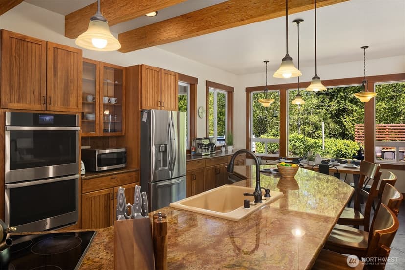 Property photo for 8208 219th Avenue SE, Snohomish photo 6