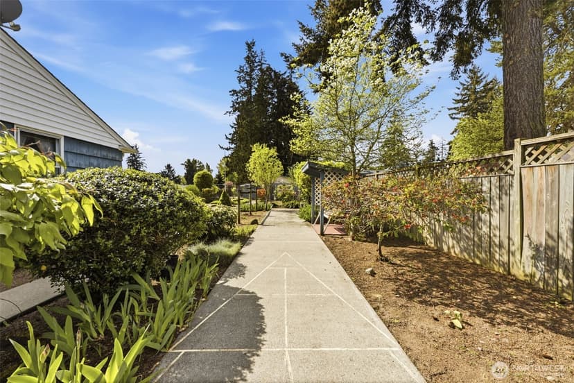 Property photo for 614 E 84th Street, Tacoma photo 22