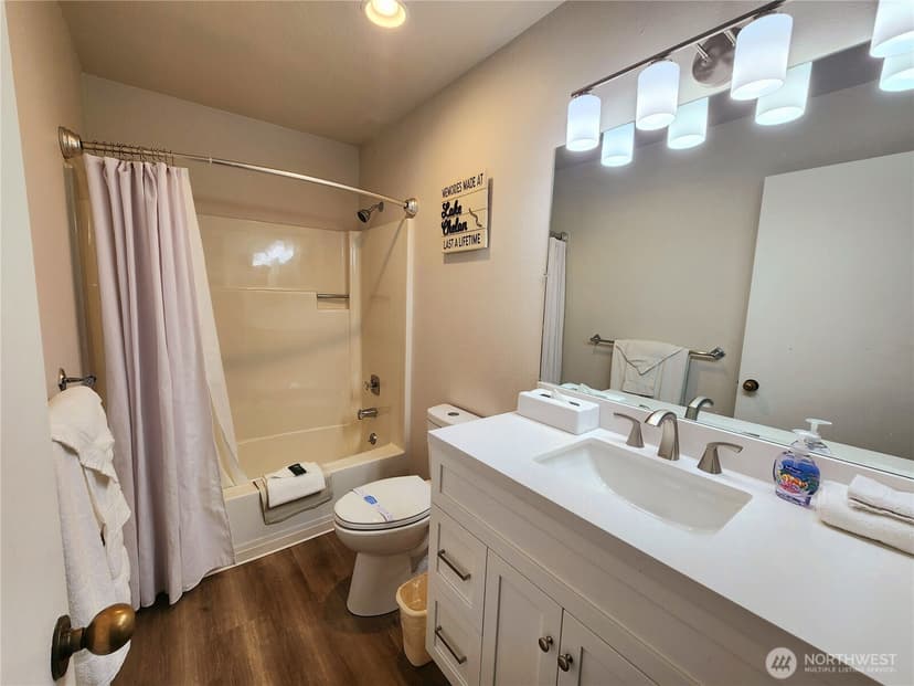 Property photo for 1 Nekquelekin 411-J, Manson photo 16