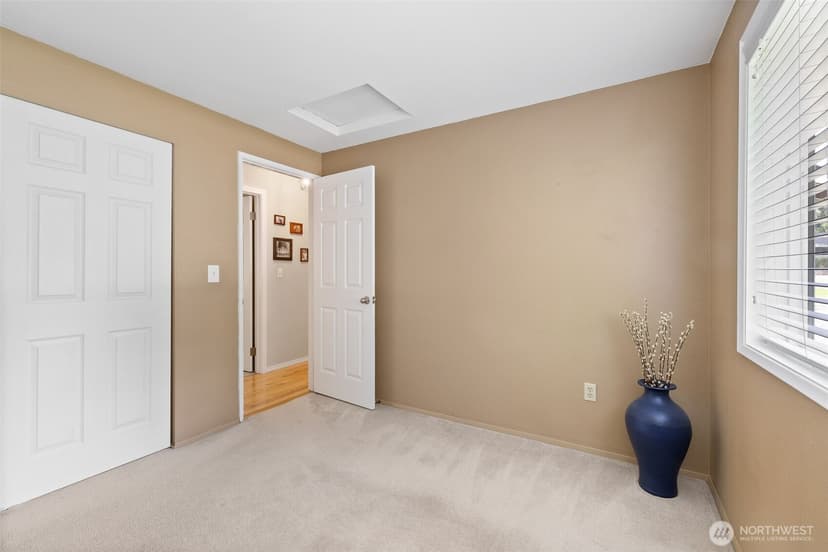 Property photo for 15115 3rd Lane NE, Duvall photo 24