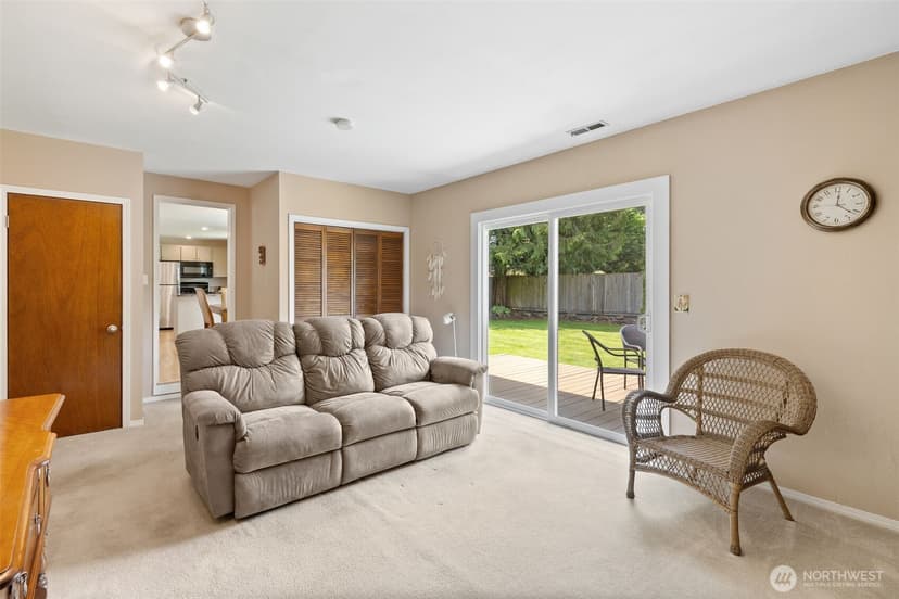 Property photo for 15115 3rd Lane NE, Duvall photo 17