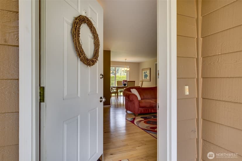 Property photo for 15115 3rd Lane NE, Duvall photo 6