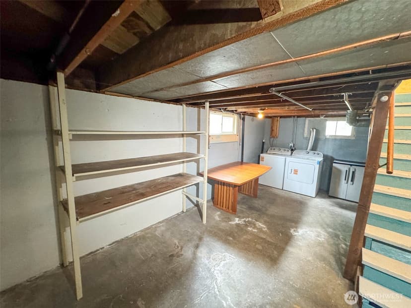 Property photo for 215 J Street SE, Auburn photo 24