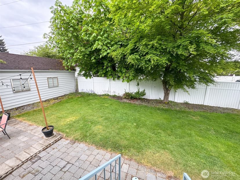 Property photo for 215 J Street SE, Auburn photo 25
