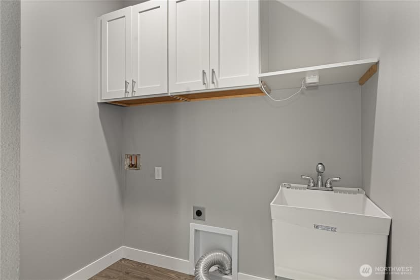 Property photo for 1253 Beach Drive E, Port Orchard photo 27
