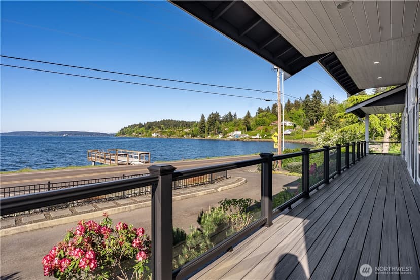 Property photo for 1253 Beach Drive E, Port Orchard photo 32