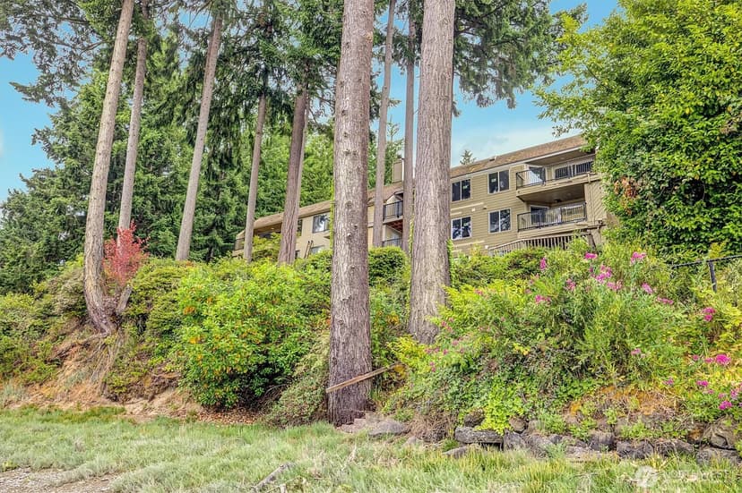 Property photo for 921 Pershing Ave #101, Bremerton photo 37