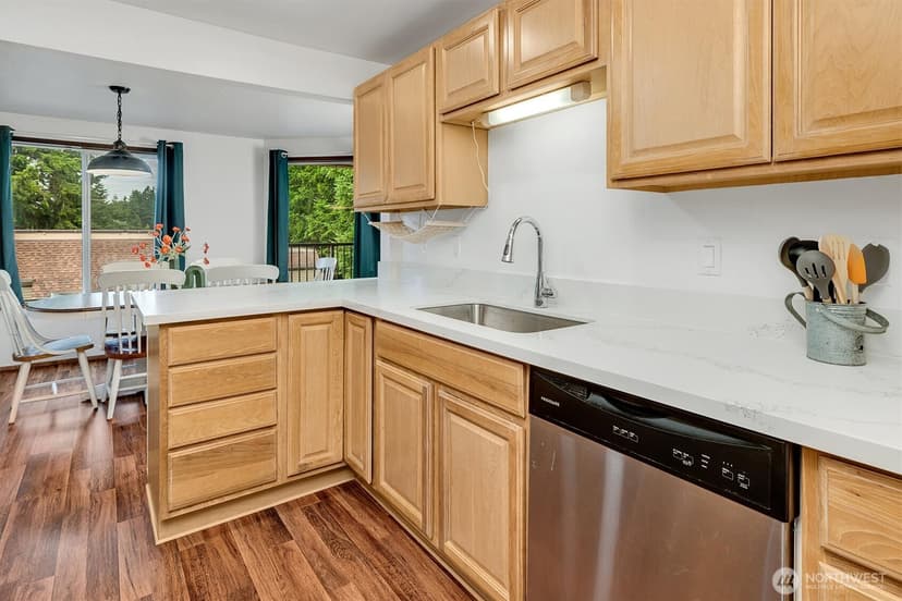 Property photo for 921 Pershing Ave #101, Bremerton photo 7