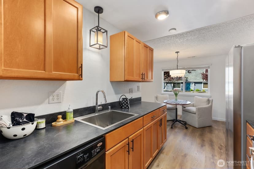 Property photo for 1421 W Casino Road #A23, Everett photo 4