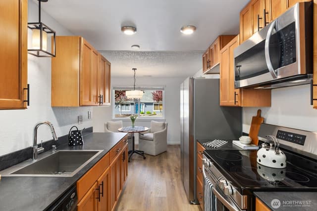 Property photo for 1421 W Casino Road #A23, Everett photo 5