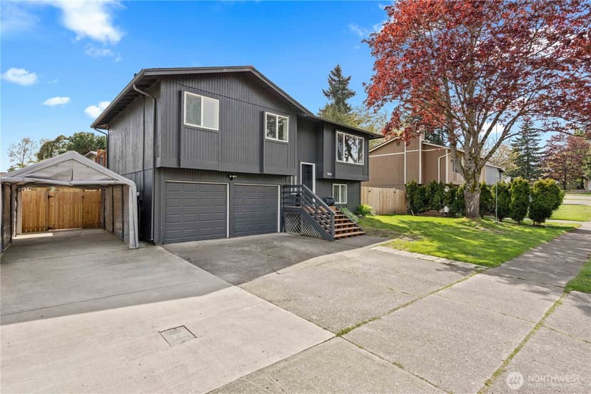 Property photo for 5555 34th Street Loop NE, Tacoma photo 32