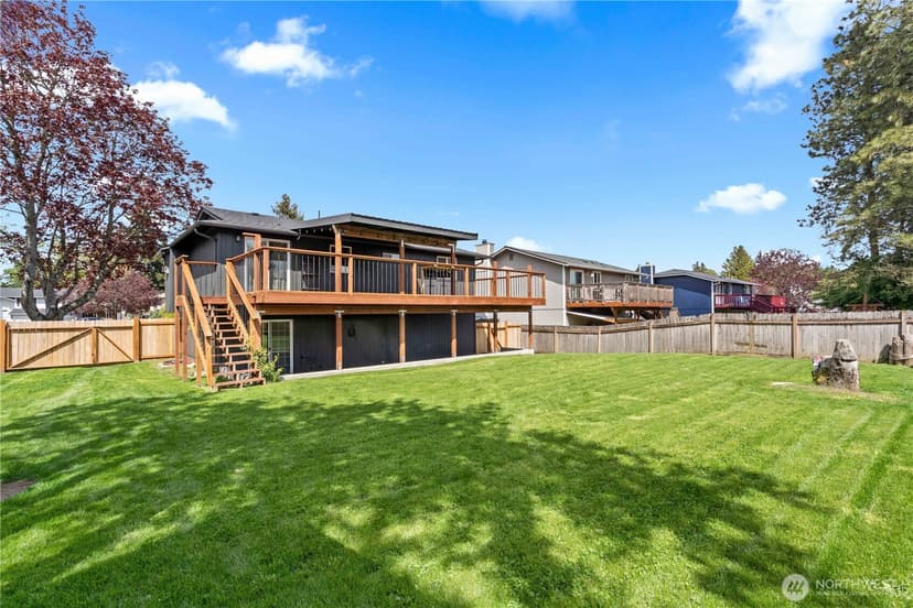Property photo for 5555 34th Street Loop NE, Tacoma photo 26