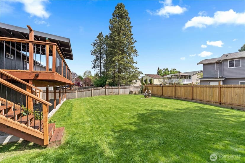 Property photo for 5555 34th Street Loop NE, Tacoma photo 25