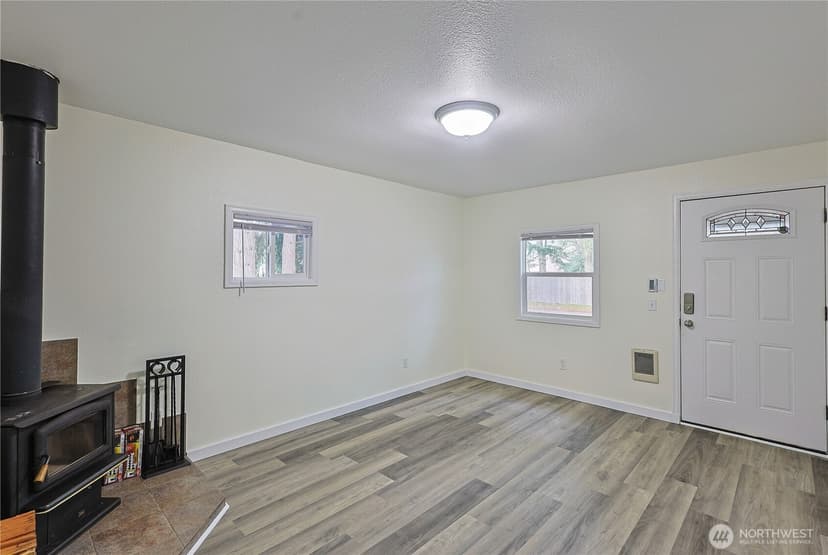 Property photo for 6412 Patton Avenue SW, Lakewood photo 8