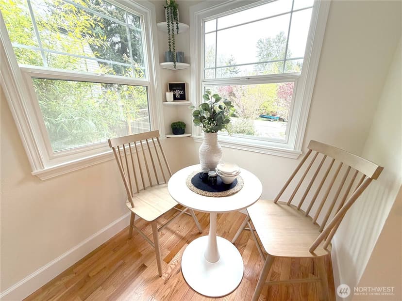 Property photo for 5304 NE 193rd Street, Lake Forest Park photo 7