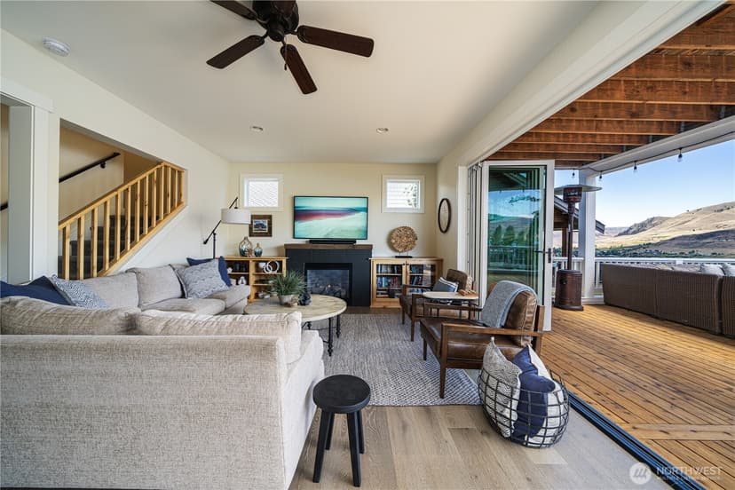 Property photo for 350 Porcupine Lane, Chelan photo 15