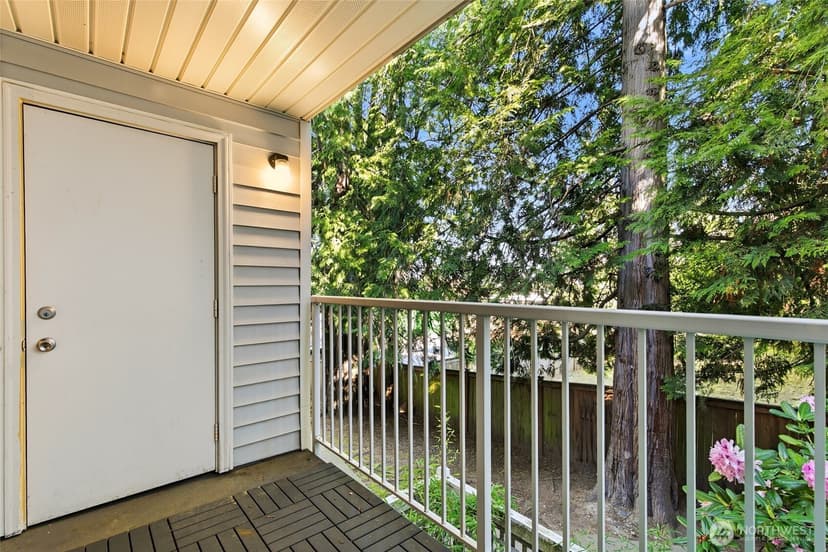 Property photo for 4106 Factoria Boulevard SE #205, Bellevue photo 17