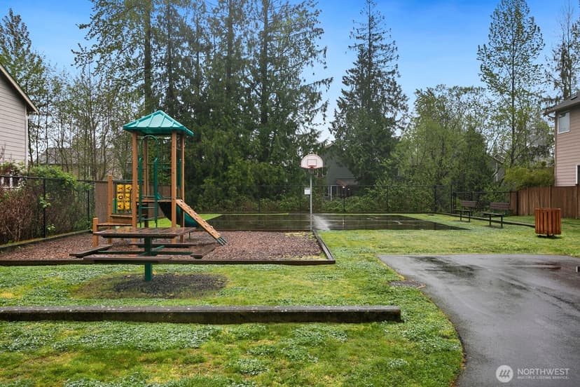 Property photo for 20025 6th Place W, Lynnwood photo 33