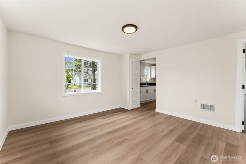 Property photo for 928 Dibb Street, Bremerton photo 18