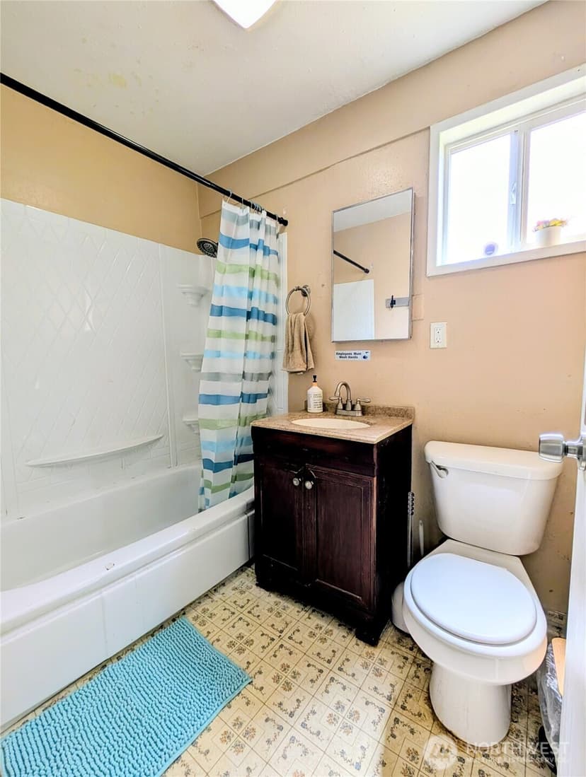 Property photo for 8428 S D Street, Tacoma photo 10