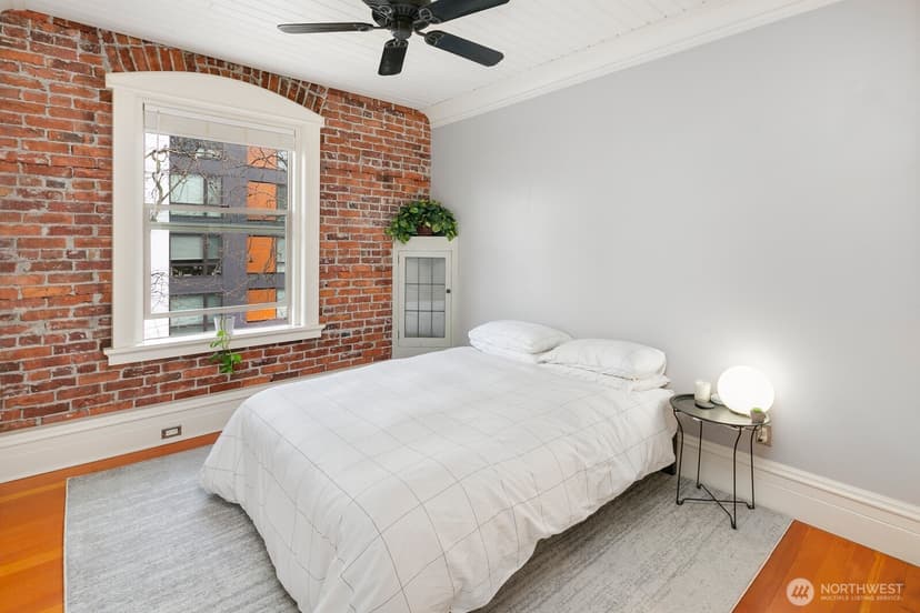 Property photo for 7 Harrison Street #39, Seattle photo 15