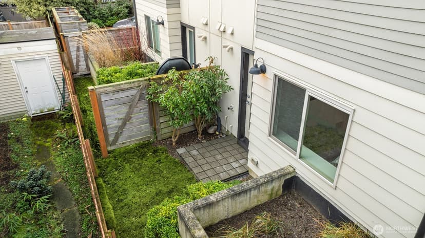 Property photo for 2605 NW 64th Street, Seattle photo 30