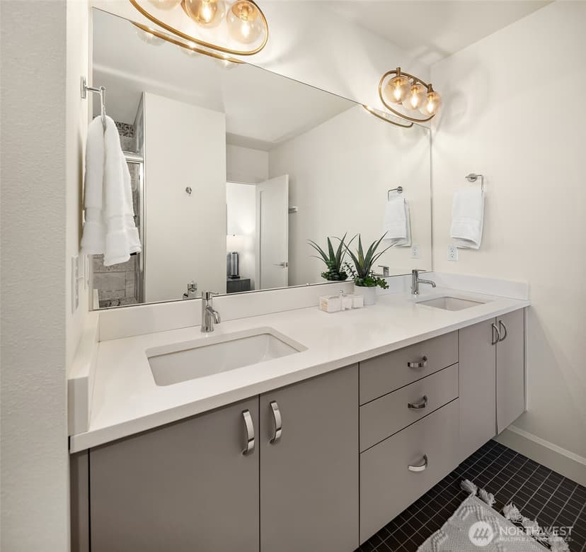 Property photo for 2605 NW 64th Street, Seattle photo 18