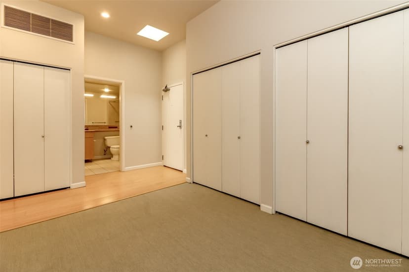 Property photo for 17 W Mercer Street #301, Seattle photo 27