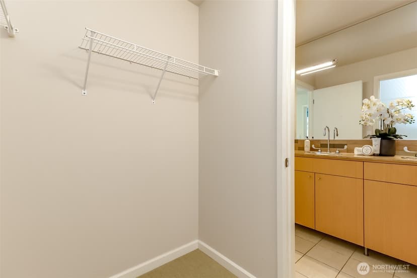 Property photo for 17 W Mercer Street #301, Seattle photo 22