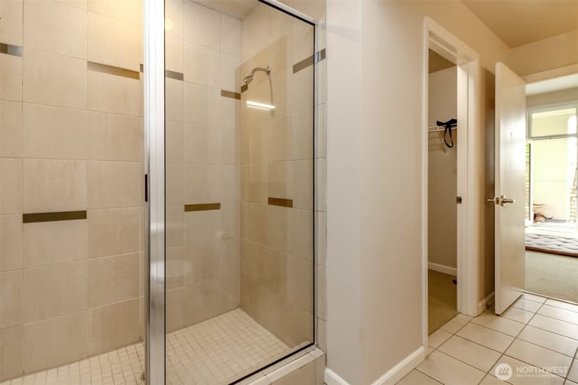 Property photo for 17 W Mercer Street #301, Seattle photo 20