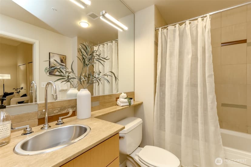Property photo for 17 W Mercer Street #301, Seattle photo 29