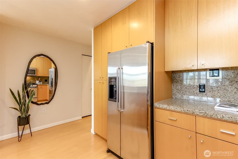 Property photo for 17 W Mercer Street #301, Seattle photo 12