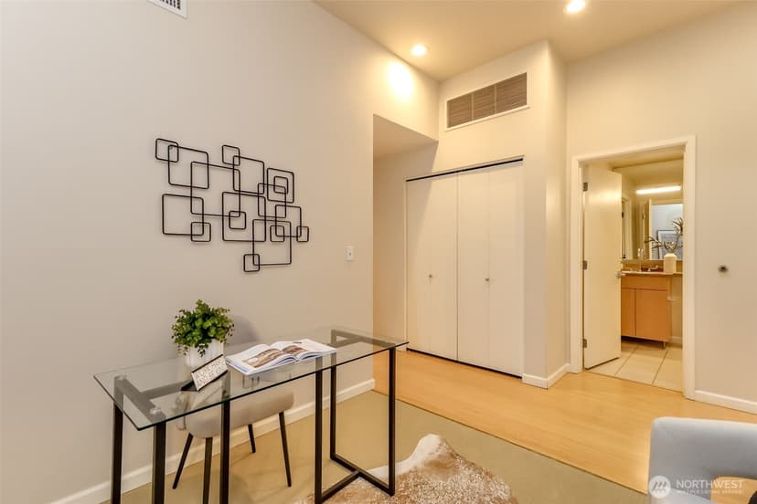 Property photo for 17 W Mercer Street #301, Seattle photo 28