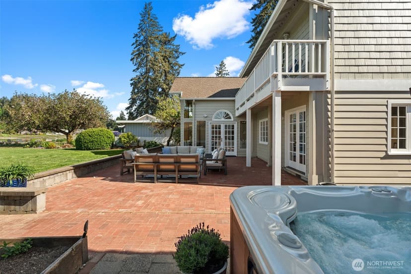 Property photo for 3012 Marine Drive, Bremerton photo 9