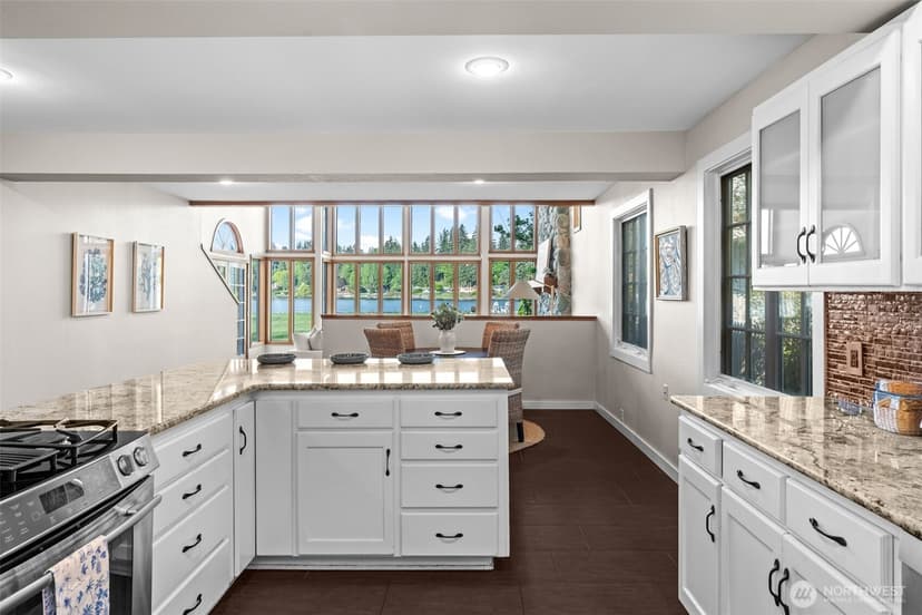 Property photo for 3012 Marine Drive, Bremerton photo 24