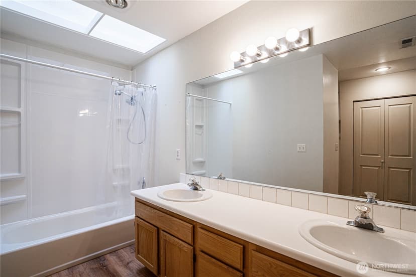 Property photo for 433 W Webster Avenue, Chelan photo 21
