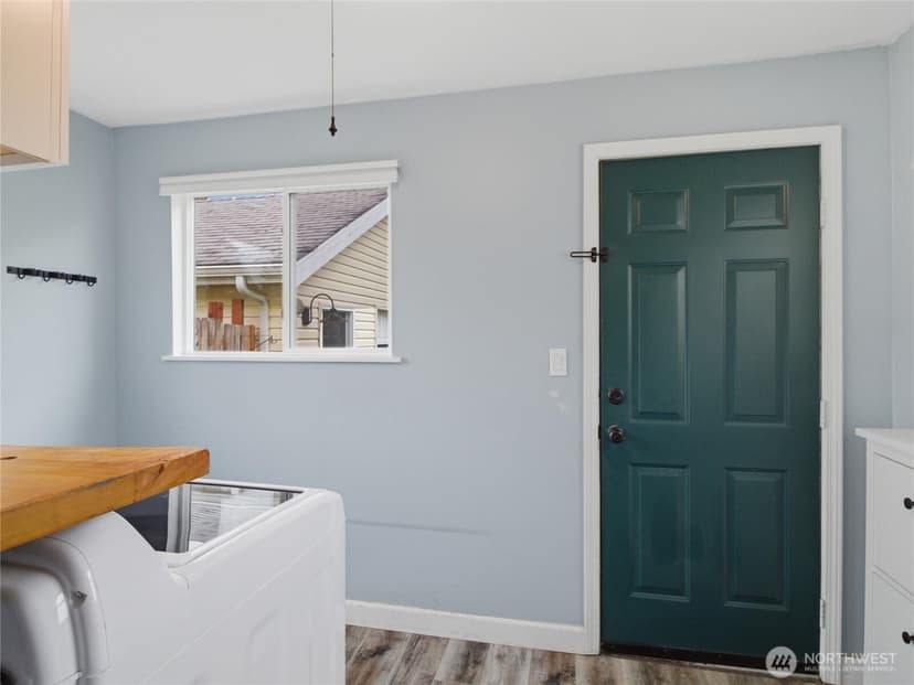 Property photo for 219 South Lane, Tacoma photo 14