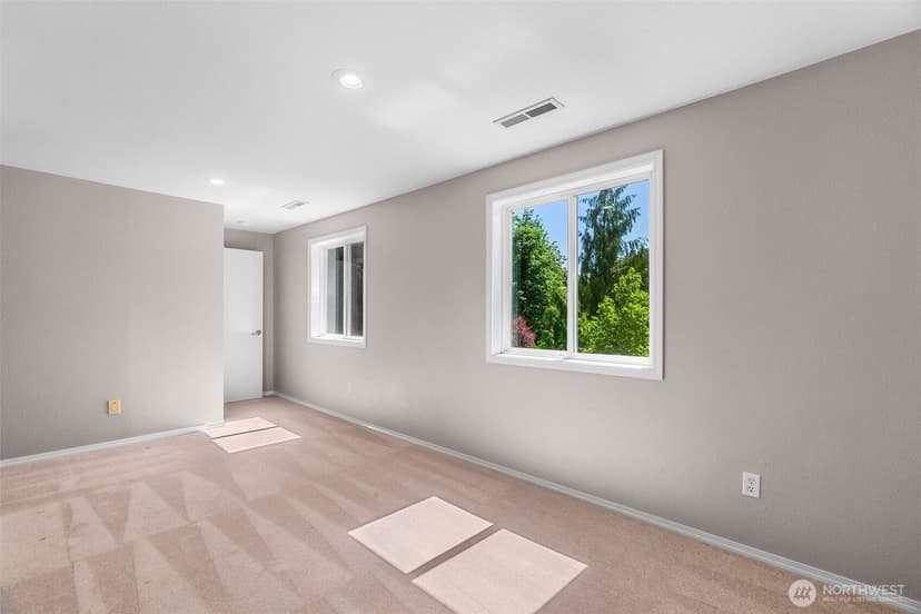 Property photo for 6344 Agnes Road NE, Tacoma photo 26