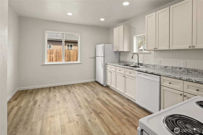 Property photo for 108 Yakima Avenue, Cle Elum photo 11