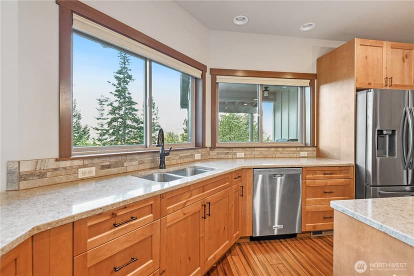 Property photo for 72 Telluride Drive, Ronald photo 16