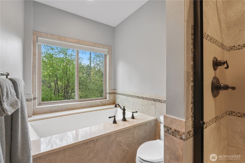 Property photo for 72 Telluride Drive, Ronald photo 36